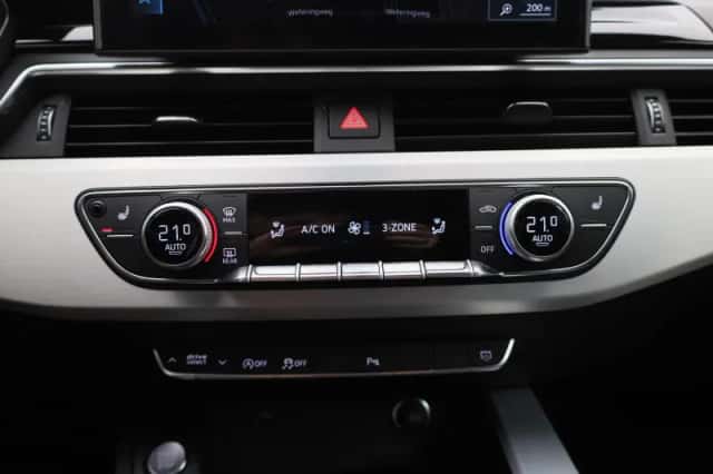 Audi A4 (2024) thumbnail 18