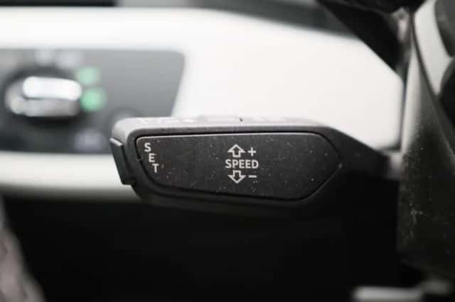 Audi A4 (2024) thumbnail 21