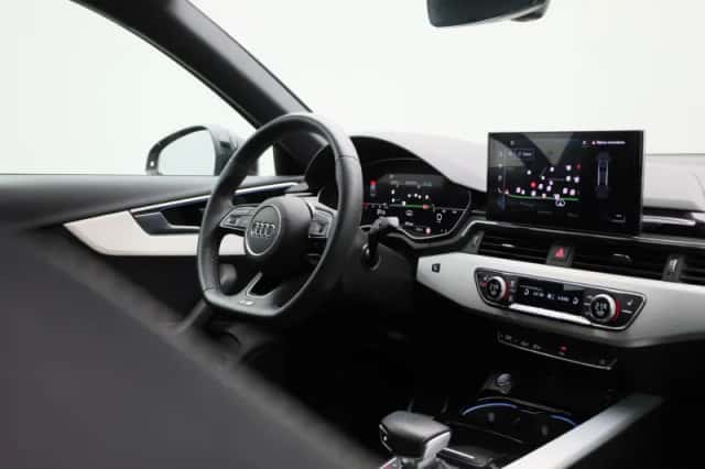 Audi A4 (2024) thumbnail 41