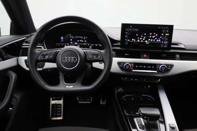 Audi A4 (2024) thumbnail 7