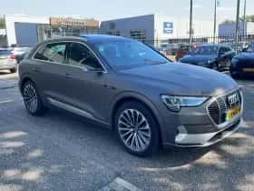 Audi e-tron thumbnail 3