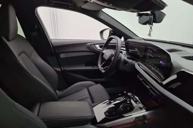 Audi A5 (2025) thumbnail 2