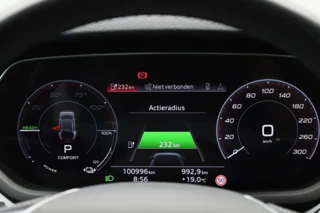 Audi e-tron GT (2022) thumbnail 14