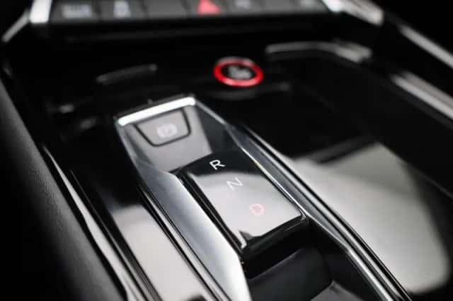 Audi e-tron GT (2022) thumbnail 28
