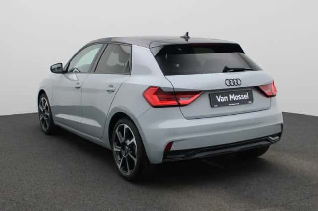 Audi A1 (2025) thumbnail 3