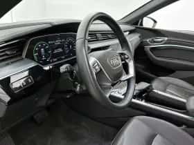Audi e-tron thumbnail 14