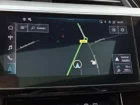 Audi e-tron thumbnail 23