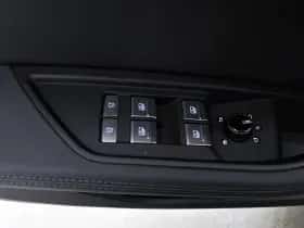 Audi e-tron thumbnail 32