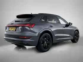 Audi e-tron thumbnail 5
