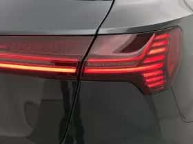 Audi e-tron thumbnail 9