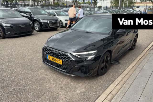 Audi A3 (2021) thumbnail 1