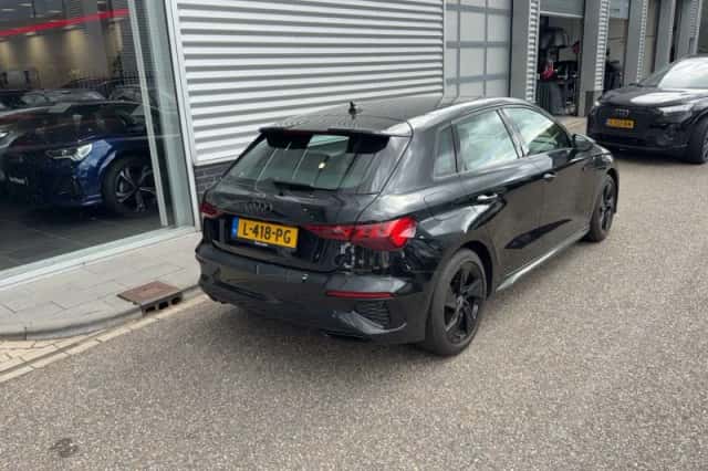 Audi A3 (2021) thumbnail 6