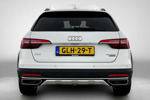 Audi A4 (2020) thumbnail 3