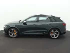 Audi e-tron thumbnail 3