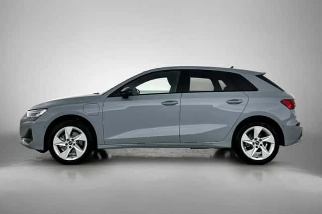 Audi A3 (2026) thumbnail 2