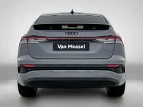 Audi Q4 thumbnail 4