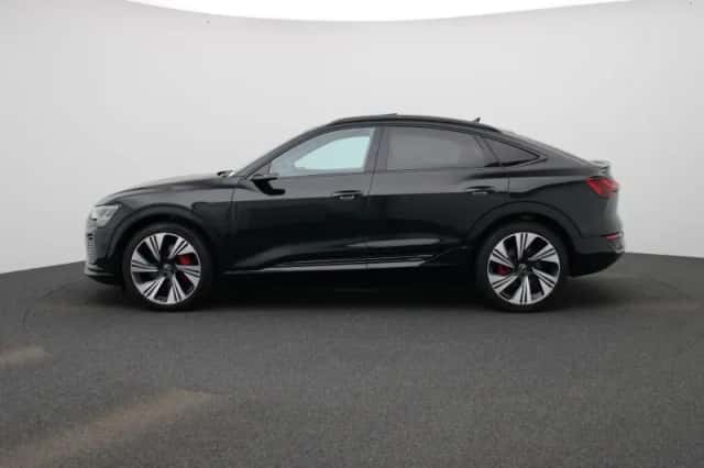Audi Q8 (2025) thumbnail 4