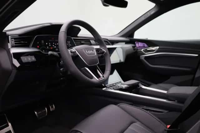 Audi Q8 (2025) thumbnail 41