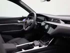 Audi Q8 thumbnail 42