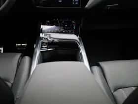 Audi Q8 thumbnail 10