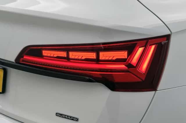 Audi Q5 (2023) thumbnail 8