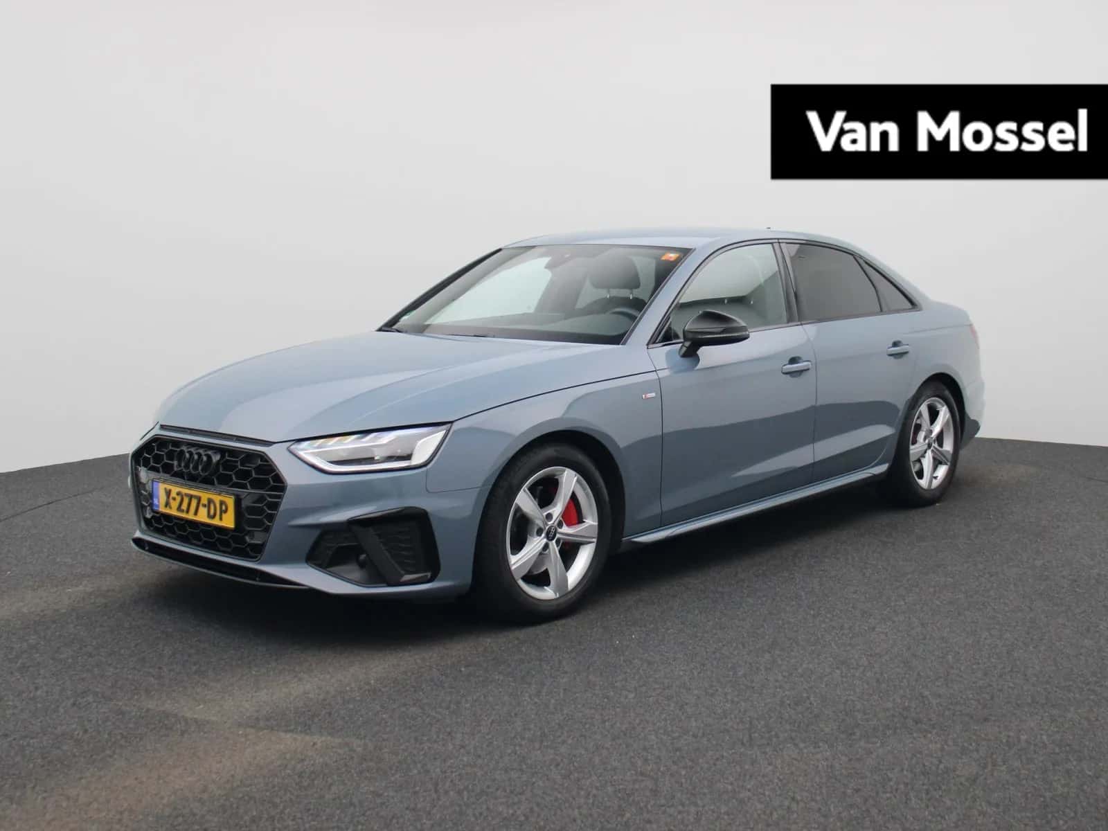 Audi A4 (2023) — foto 1