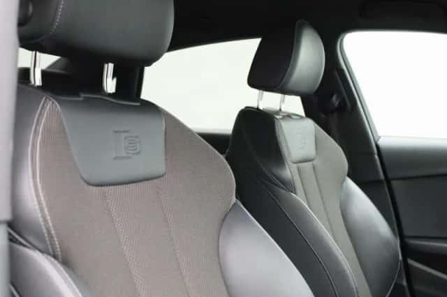 Audi A4 (2023) thumbnail 35