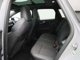 Audi Q4 e-tron thumbnail 10