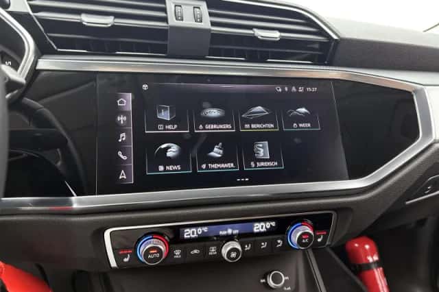 Audi Q3 (2023) thumbnail 18