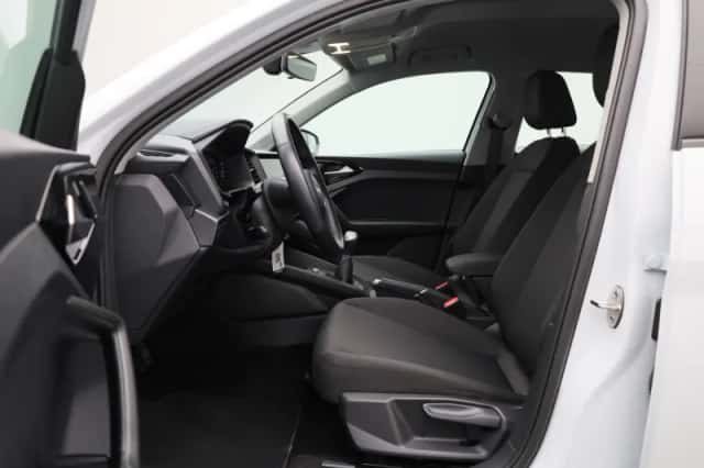 Audi A1 (2022) thumbnail 11