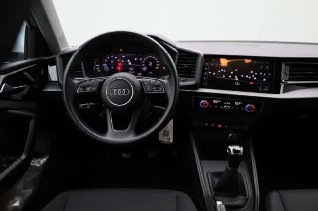 Audi A1 (2022) thumbnail 7