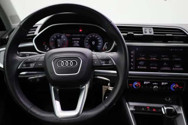 Audi Q3 (2022) thumbnail 11