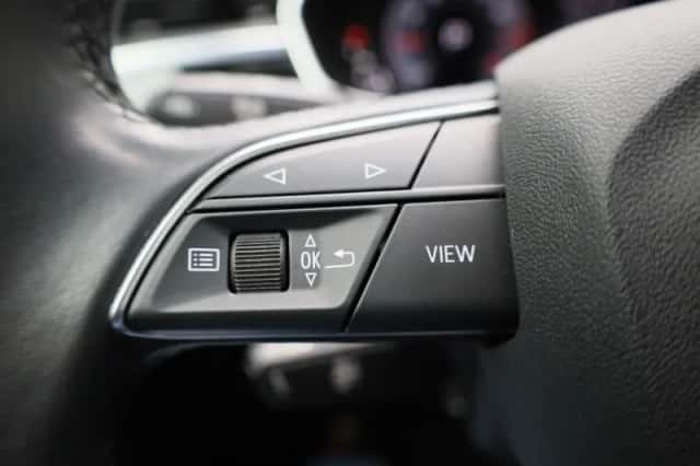 Audi Q3 (2022) thumbnail 17