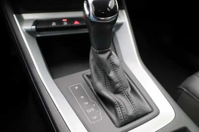 Audi Q3 (2022) thumbnail 25