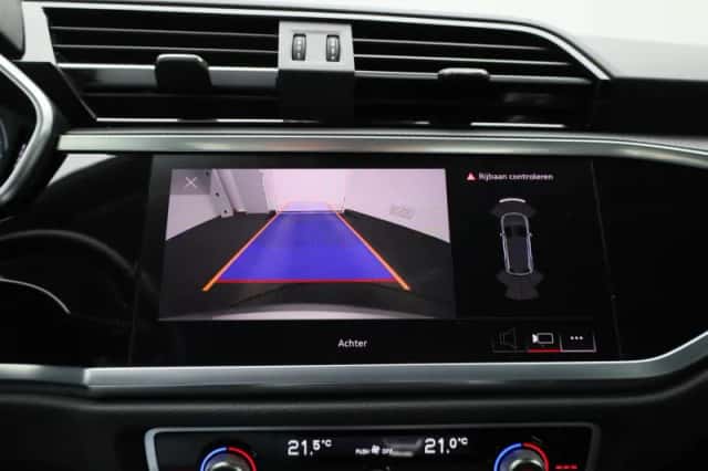 Audi Q3 (2022) thumbnail 27