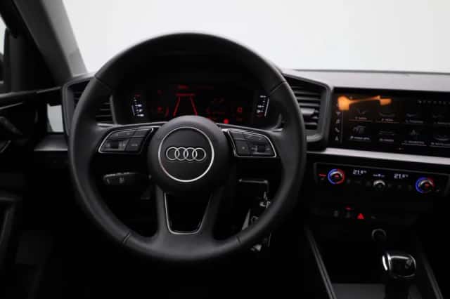Audi A1 (2025) thumbnail 7