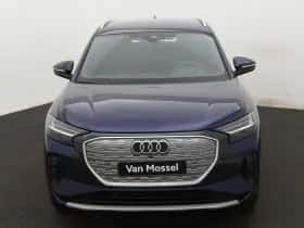 Audi Q4 e-tron thumbnail 2
