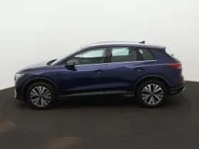 Audi Q4 e-tron thumbnail 3