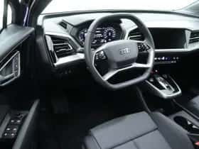 Audi Q4 e-tron thumbnail 8