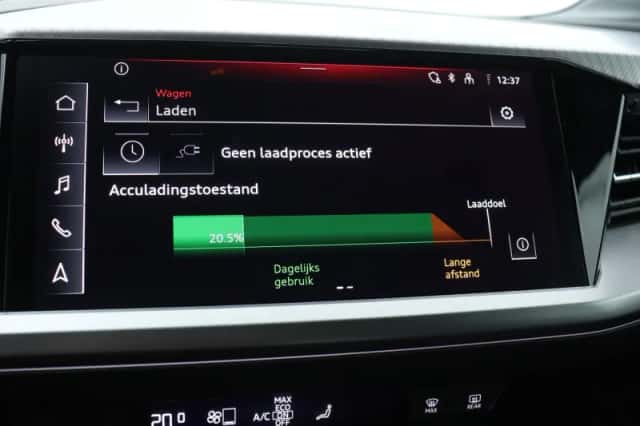 Audi Q4 e-tron (2025) thumbnail 14