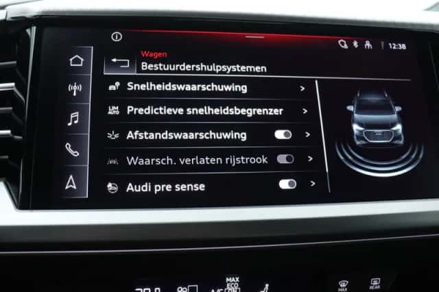 Audi Q4 e-tron (2025) thumbnail 17