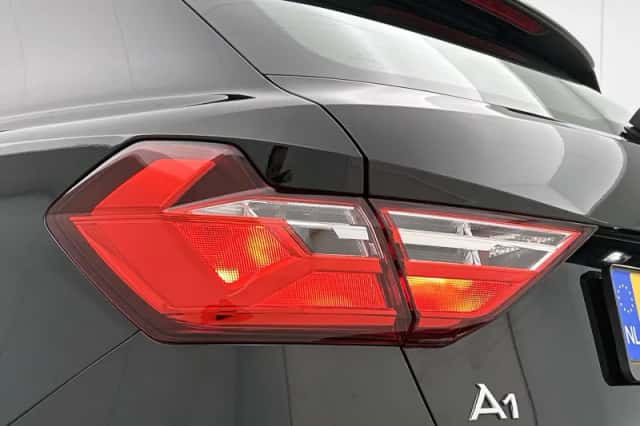 Audi A1 (2024) thumbnail 24