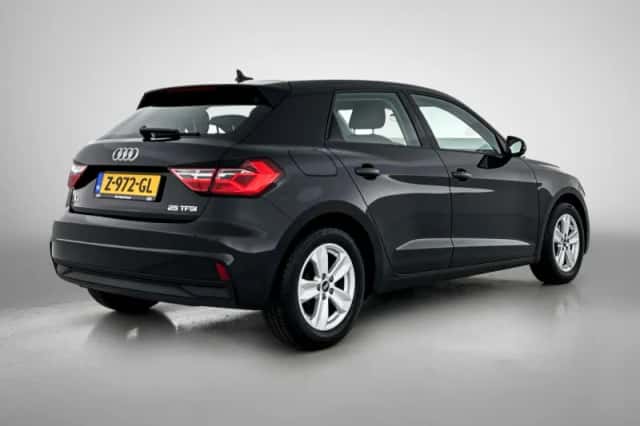 Audi A1 (2024) thumbnail 5