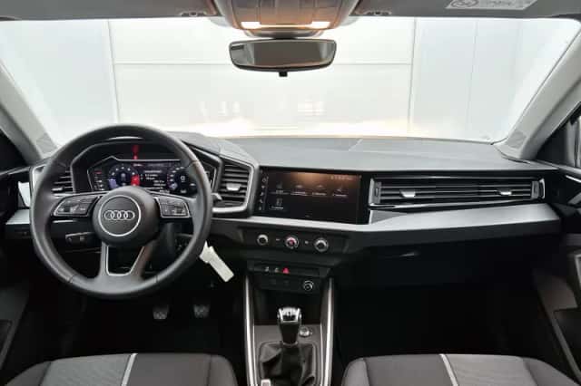 Audi A1 (2024) thumbnail 6