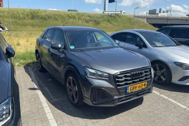 Audi Q2 (2021) thumbnail 3