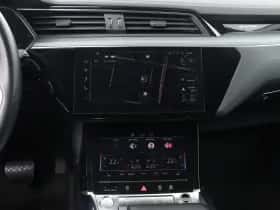 Audi e-tron thumbnail 17