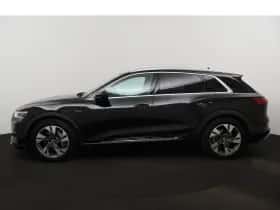 Audi e-tron thumbnail 3