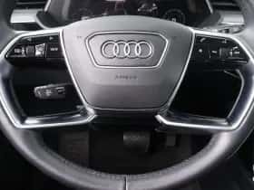 Audi e-tron thumbnail 21