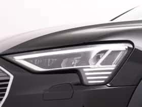 Audi e-tron thumbnail 6
