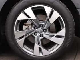 Audi e-tron thumbnail 8